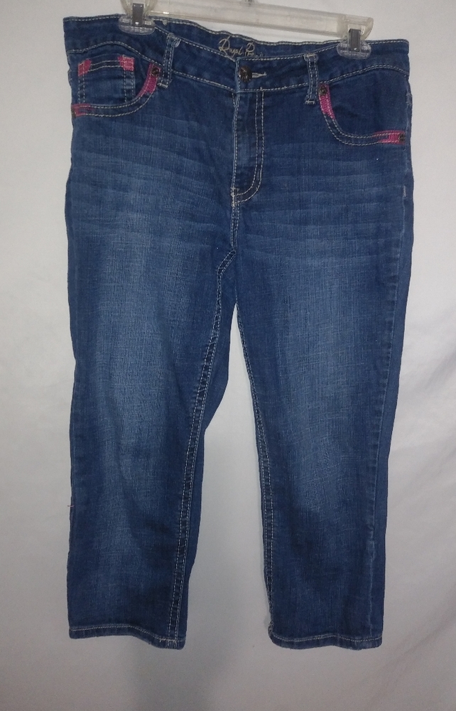 Royal Premium 12 33x21 Dark Wash Pink Accent Capri Jeans